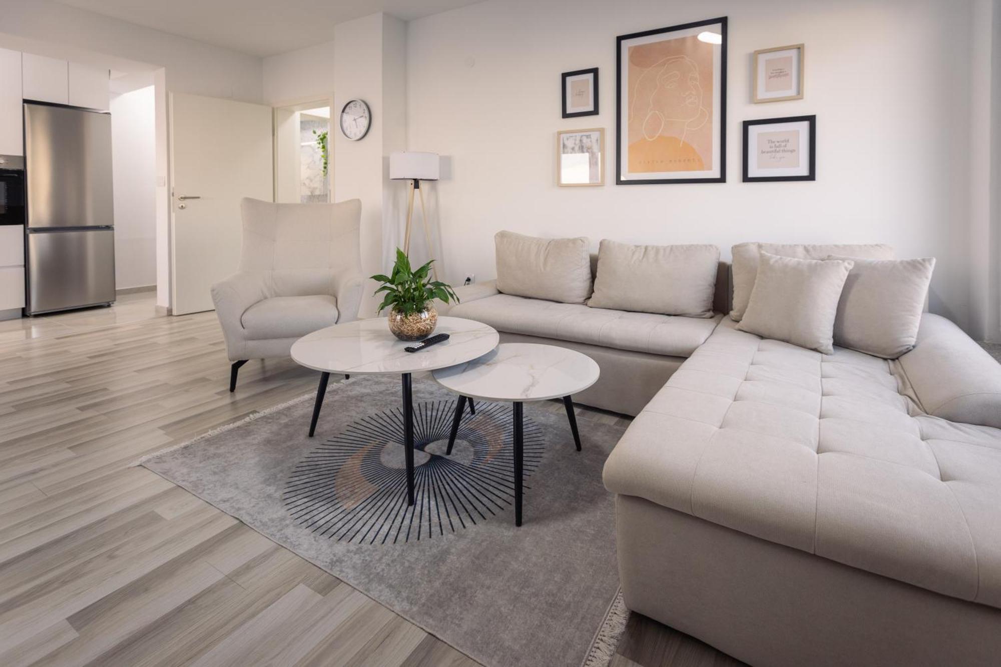 T20 Apartments Skopje Zewnętrze zdjęcie